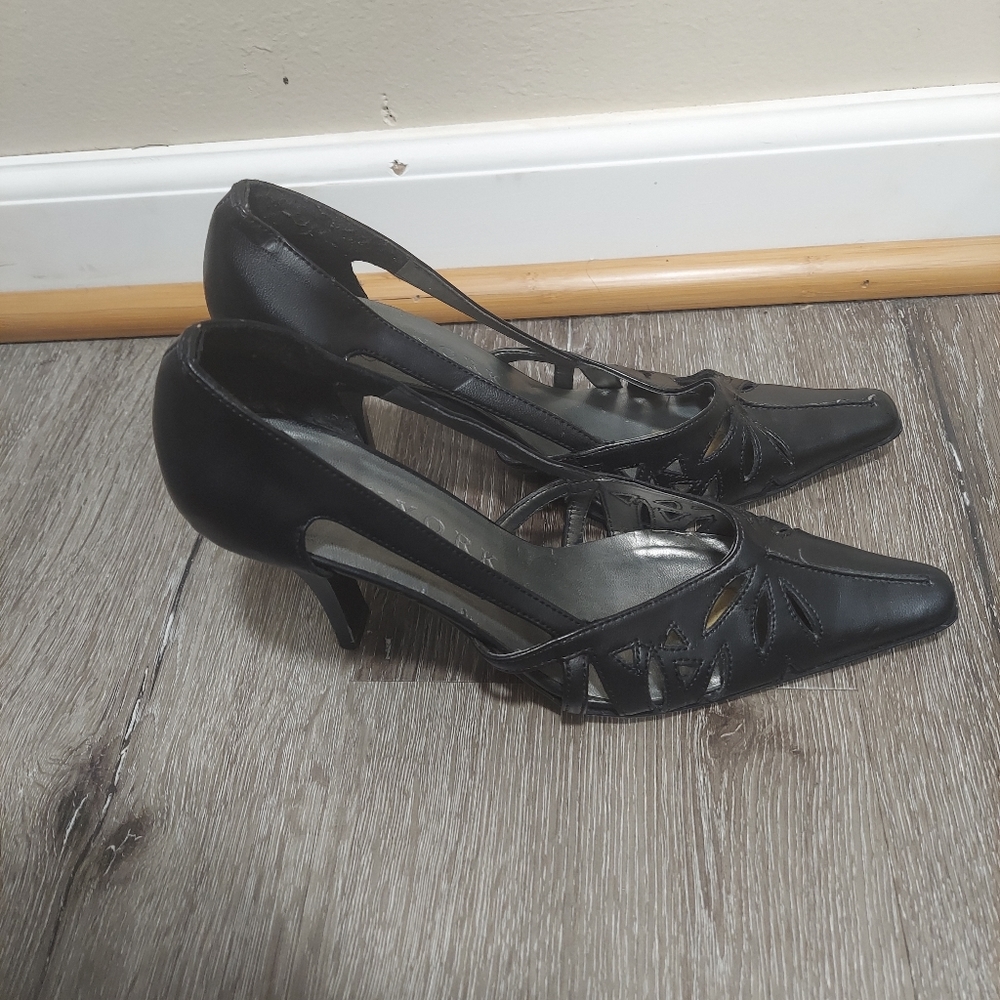Womens Shoes - Size 8 - New York Transit